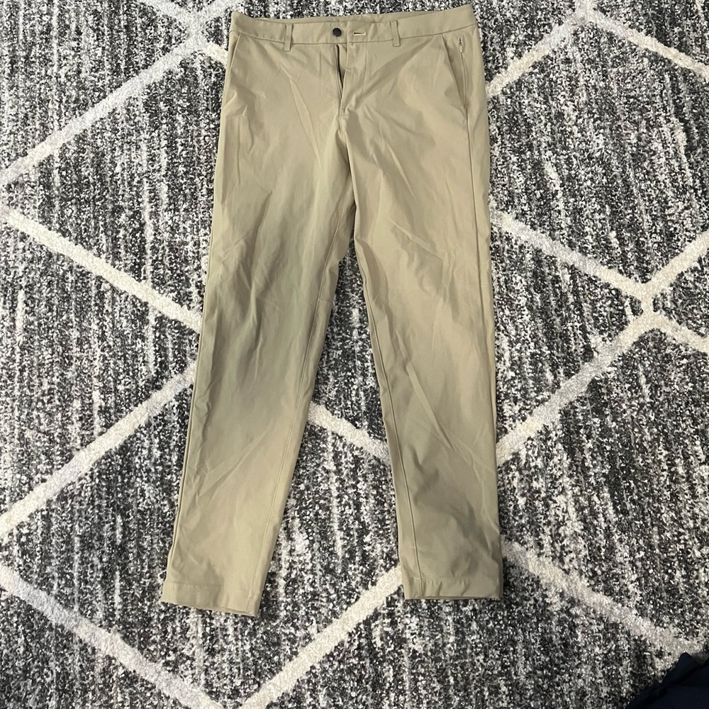 LuLuLemon commission slim pants